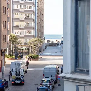 Appartement Spacious Closeby The Sea Up To 6 People!, Ostende